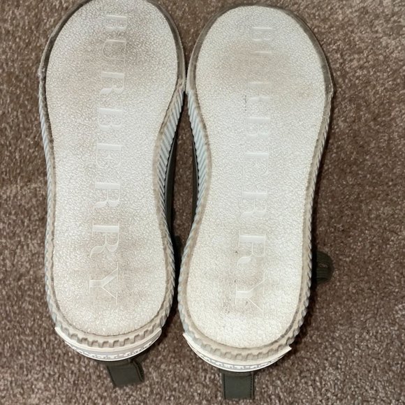 Burberry Hightops - Picture 2 of 3